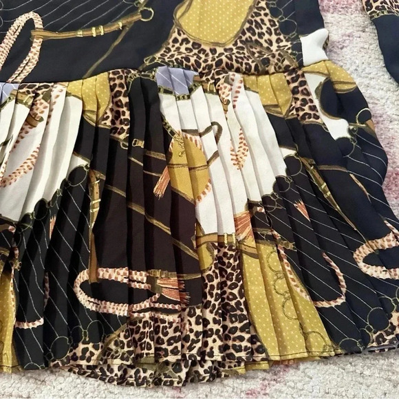 Zara •Equestrian Pleated Peplum Tunic Top Black Bridle Chain Print Size Small - Picture 10 of 10